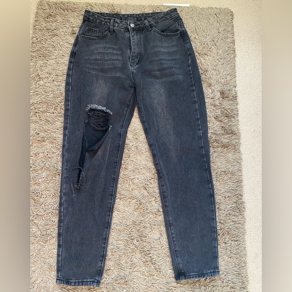 Black ripped jeans - Picture 1 of 2